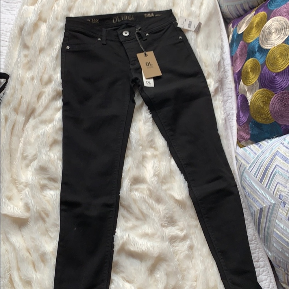 DL1961 Black Skinny Jeans NEW WITH TAG